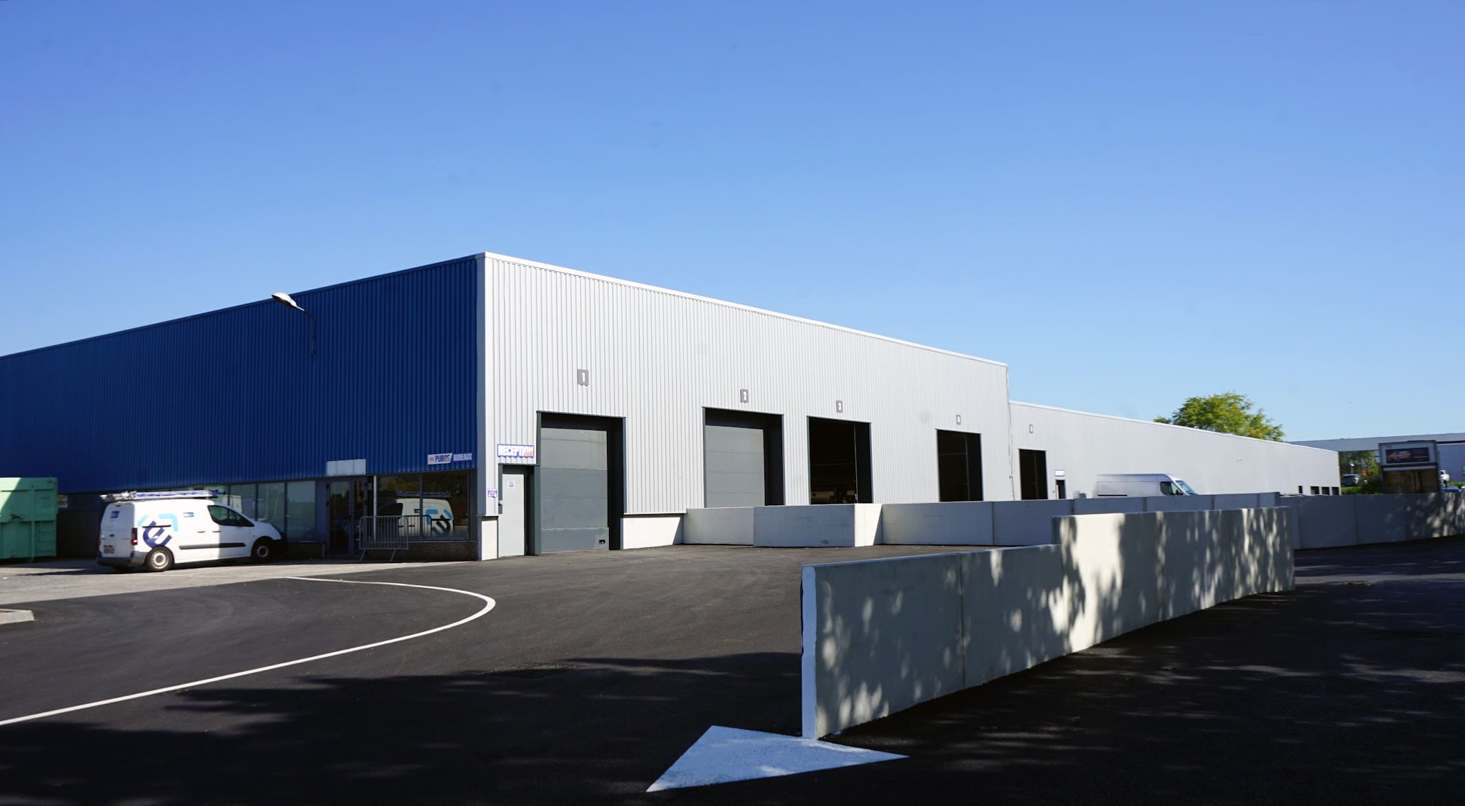 Notre nouvel atelier Pubos situé à Neuville en Ferrain